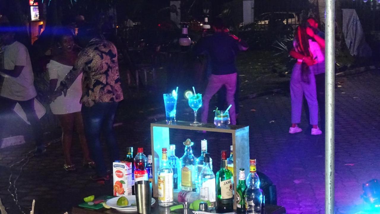 Kivu Beach Garden Гісеньї Екстер'єр фото