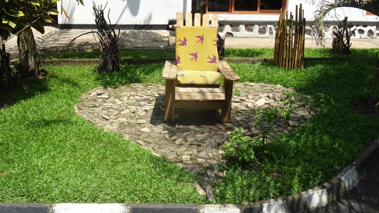 Kivu Beach Garden Гісеньї Екстер'єр фото