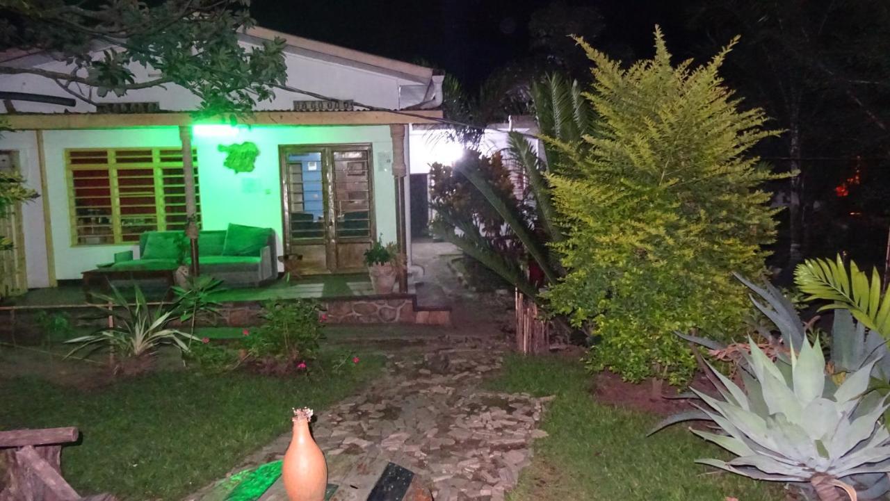 Kivu Beach Garden Гісеньї Екстер'єр фото
